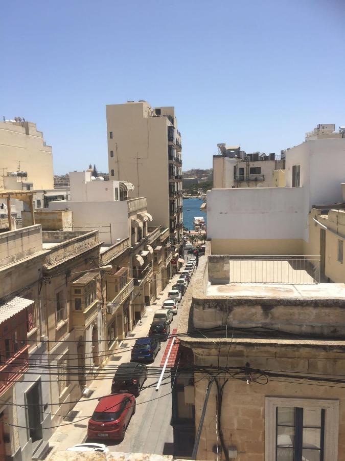 Spacious 4-Bedrooms Townhouse In Tas-Sliema Exteriör bild